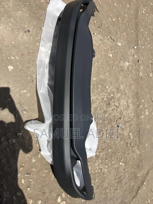 Honda HRV 2020 to 2022 Back Bumper · Photo 1