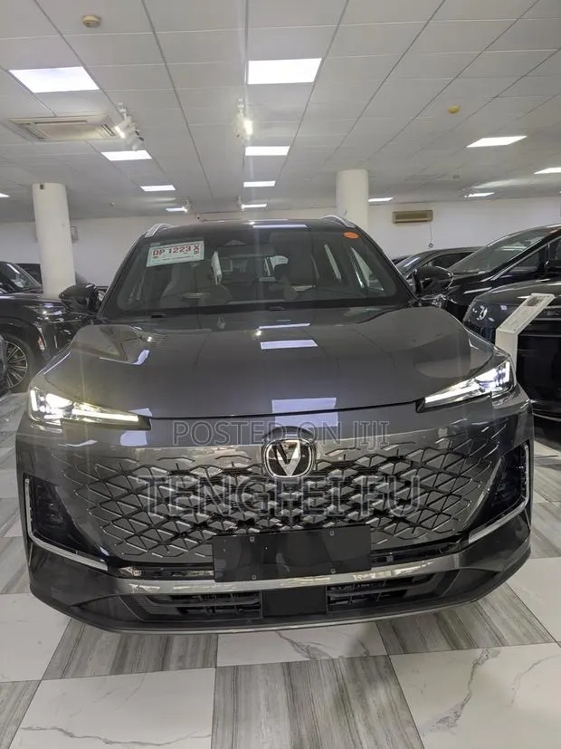 New Changan CS55 Plus 1.5 Petrol FWD 2025 Gray · Photo 1