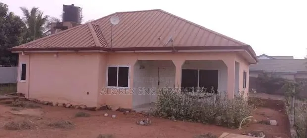 2bdrm House in Oyibi for sale · Photo 1