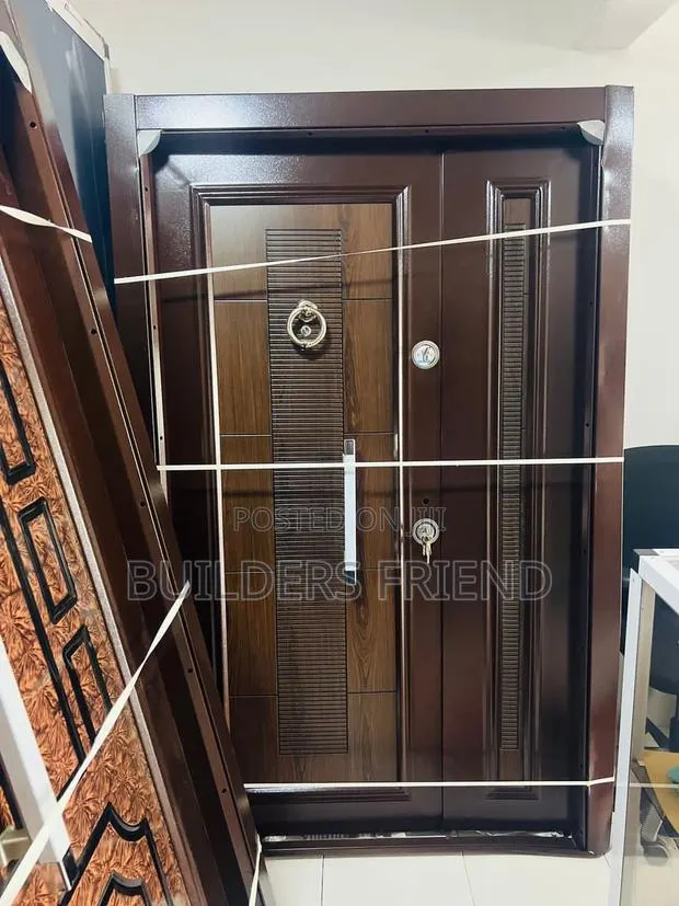 Classic Heavy One Half Security Door With Double Lock · Photo 1