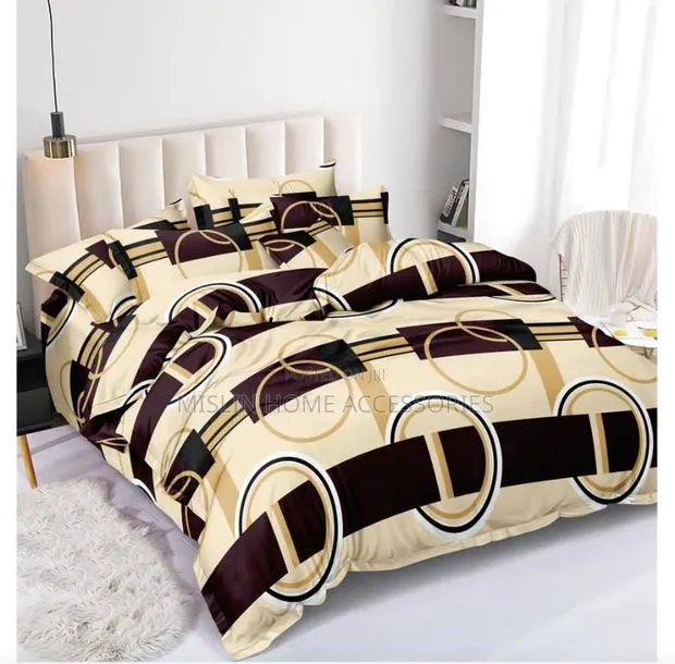 Luxury King Size Bedsheet · Photo 1