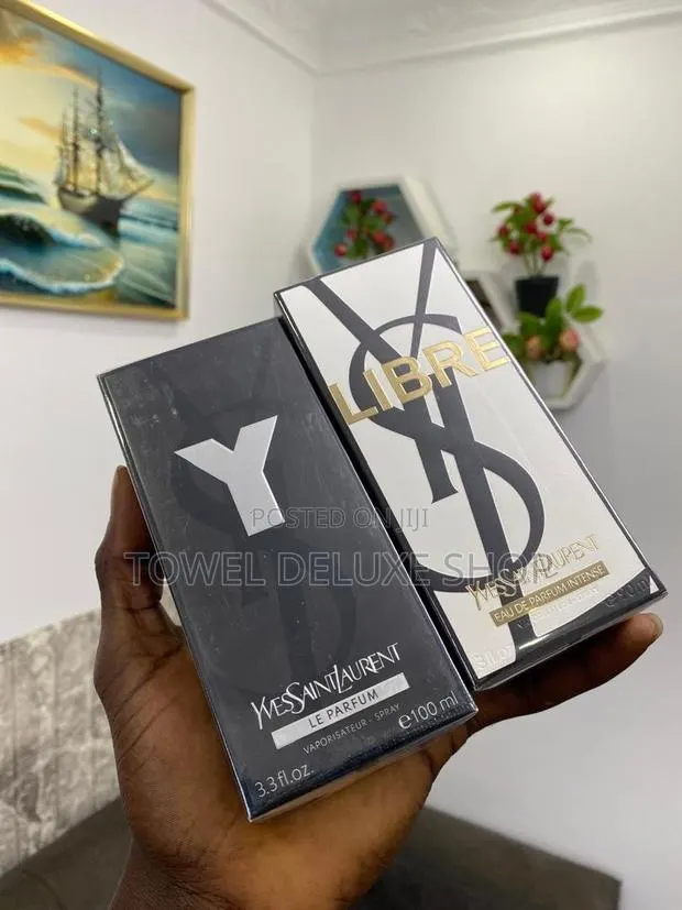 Yve Saint Laurent Le Parfum · Photo 1