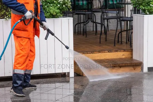 External Cleaning Services With Cleantex · Photo 1