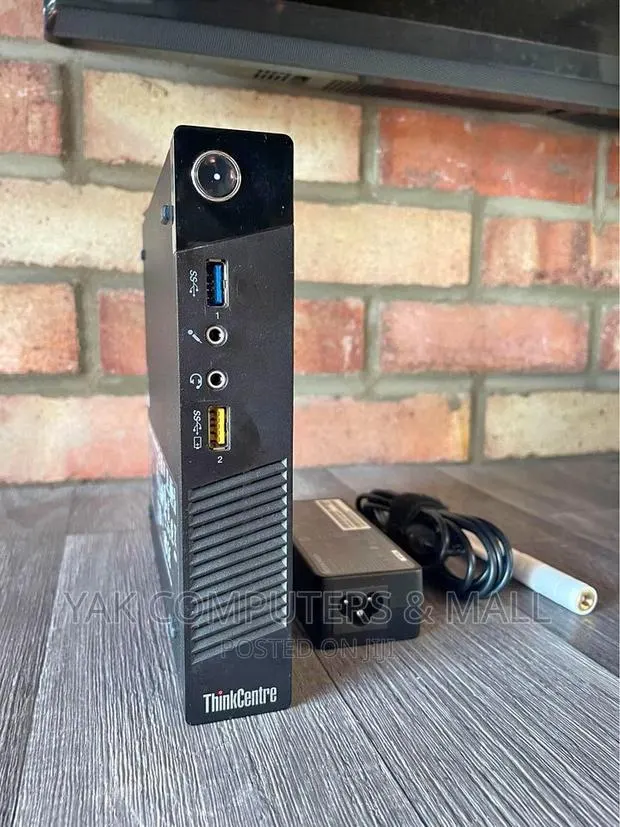 Desktop Computer Lenovo ThinkCentre M93p 8GB Intel Core I7 SSD 256GB · Photo 1