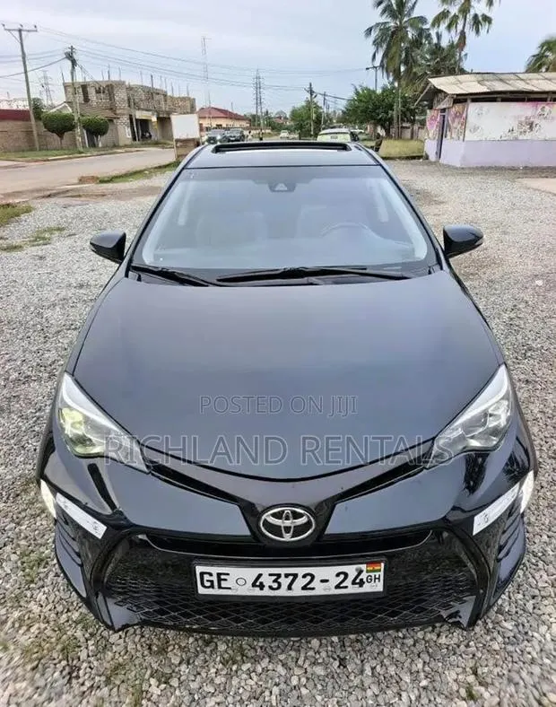Corolla 2017 Model · Photo 1