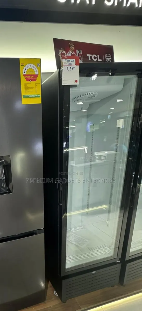 TCL TCL 325l Commercial Beverage Refrigerator [F305scb] · Photo 1