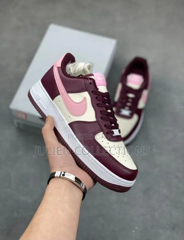 Nike Air Force · Photo 1