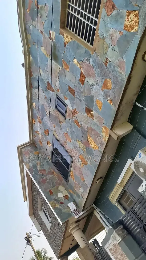 Flat Stone Laying · Photo 1