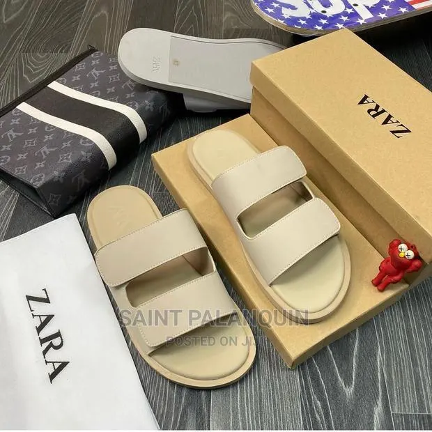 Zara Slide · Photo 1