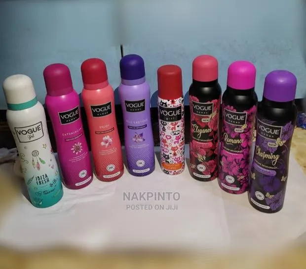 Vogue Perfume Deodorant Spray · Photo 1