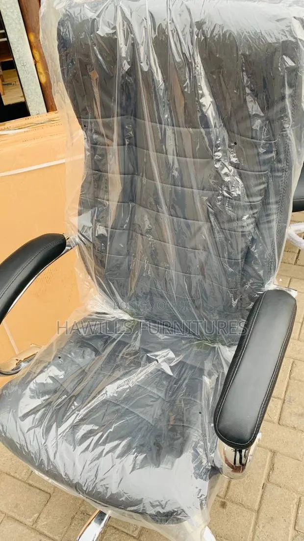Office Chair · Photo 1