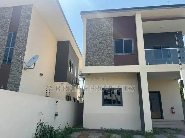 2bdrm House in Ab Richie Properties, Tseaddo for rent · Photo 1