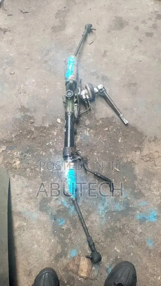 Steering Rack Hundia Getz · Photo 1