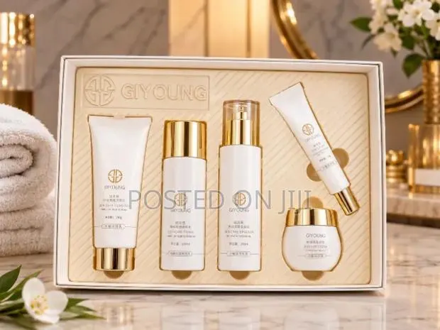 Giyoungs Cosmetic Set · Photo 1