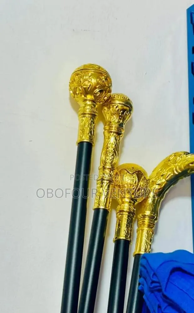 Men's Stylish Crafted Walking Stick. Gold/Black · Photo 1