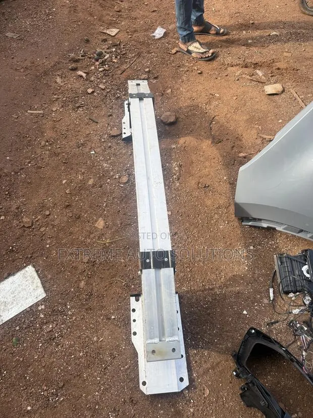 2023 2024 Honda CRV Cr-v Hybrid Front Bumper Reinforcement Impact Bar · Photo 1