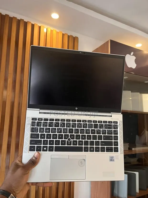 Laptop HP EliteBook 840 G7 8GB Intel Core i5 SSD 256GB · Photo 1