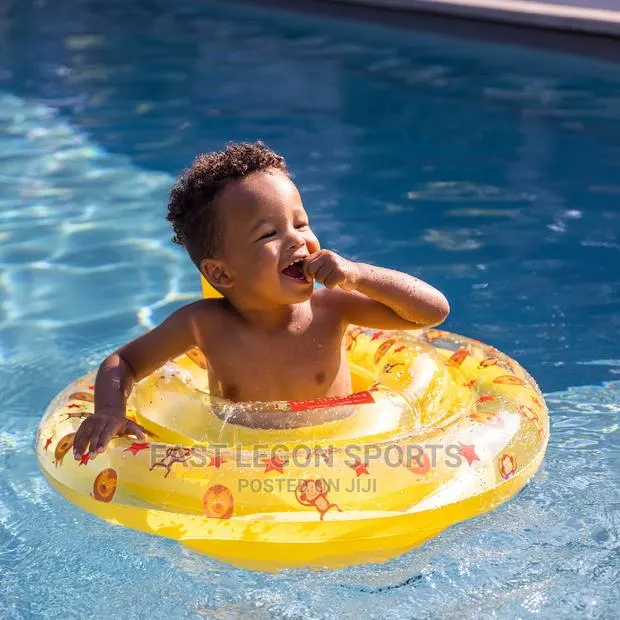 Baby Sit in Intex Swimming Pool Ring for Kids Floater · Photo 1