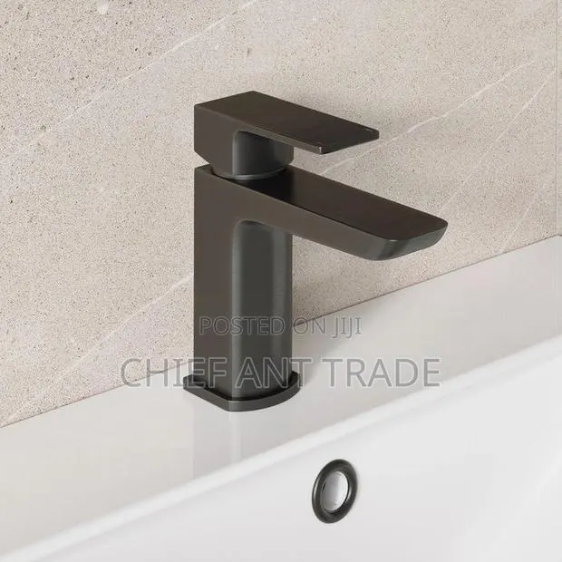 Basin Tap / Faucet. Hot Cold. ST115 · Photo 1