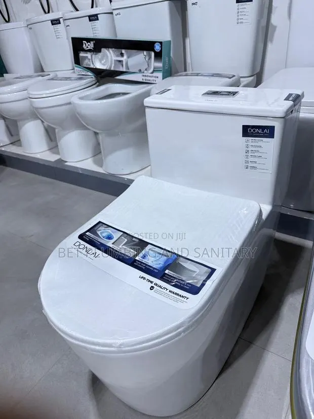 Short Tank Water Closet_combine Wc_soft Close Wc Complete · Photo 1