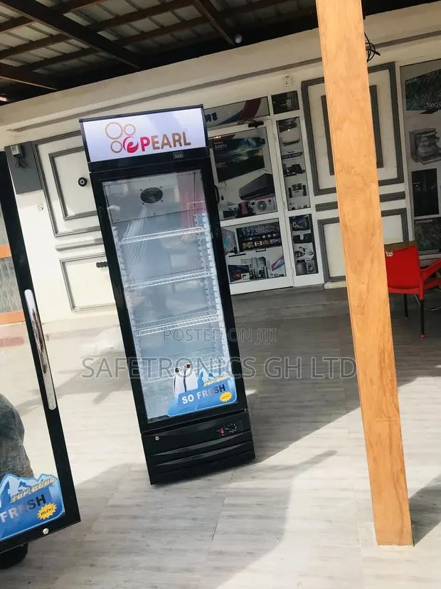 Adorable PVC-37 Display Fridge Quick Cooling Pearl · Photo 1
