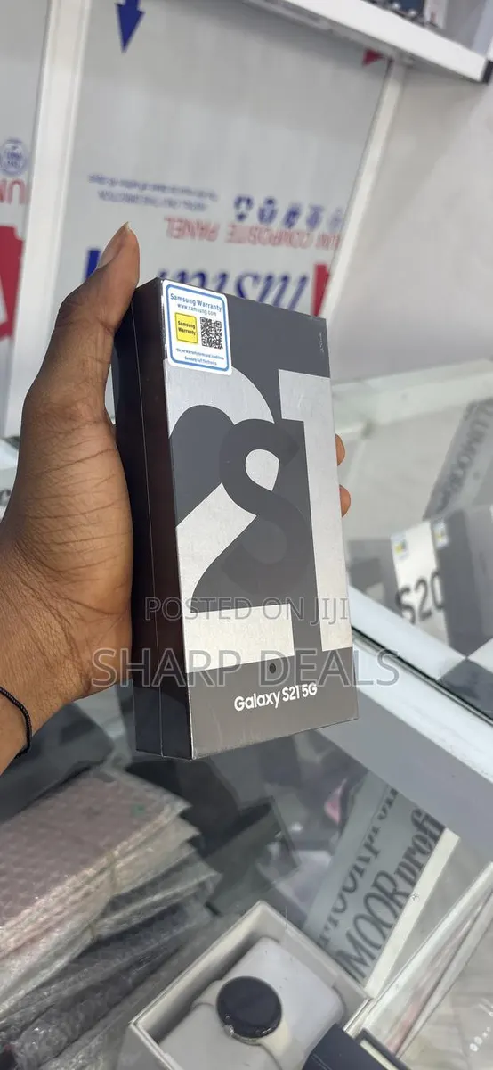 New Samsung Galaxy S21 5G 128 GB Black · Photo 1
