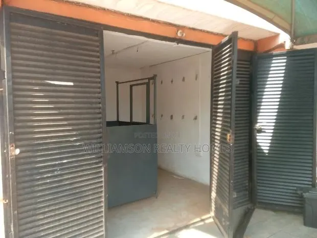 Road Side Store/Shop/Office Space/Showroom 4rent,Spintex · Photo 1