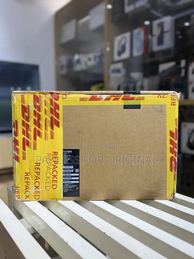 New Laptop Asus TUF Gaming A15 8GB AMD Ryzen 5 SSD 512GB · Photo 1