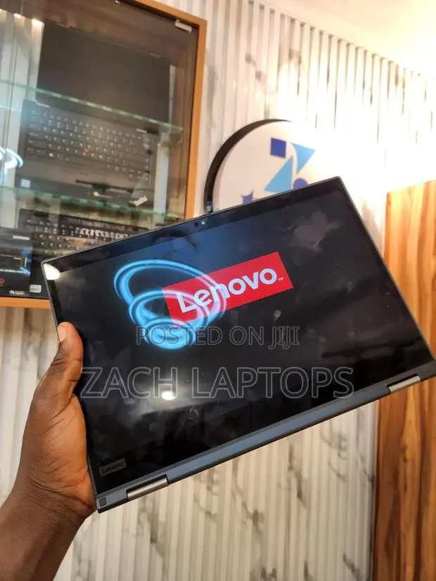 Laptop Lenovo ThinkPad x13 Yoga 16GB Intel Core i5 SSD 512GB · Photo 1