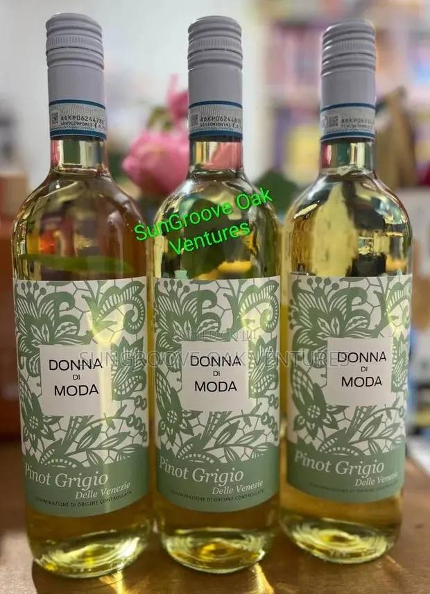 Pinot Grigio Donna Di MoDA 12.5% 750ml · Photo 1
