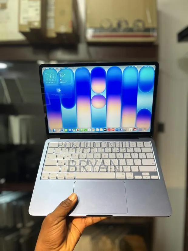 Laptop Apple MacBook Neo 2026 8GB SSD 512GB · Photo 1