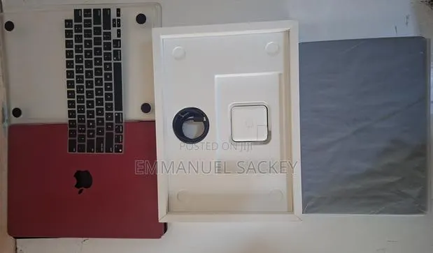Laptop Apple MacBook Pro 16GB Apple M5 SSD 512GB · Photo 1