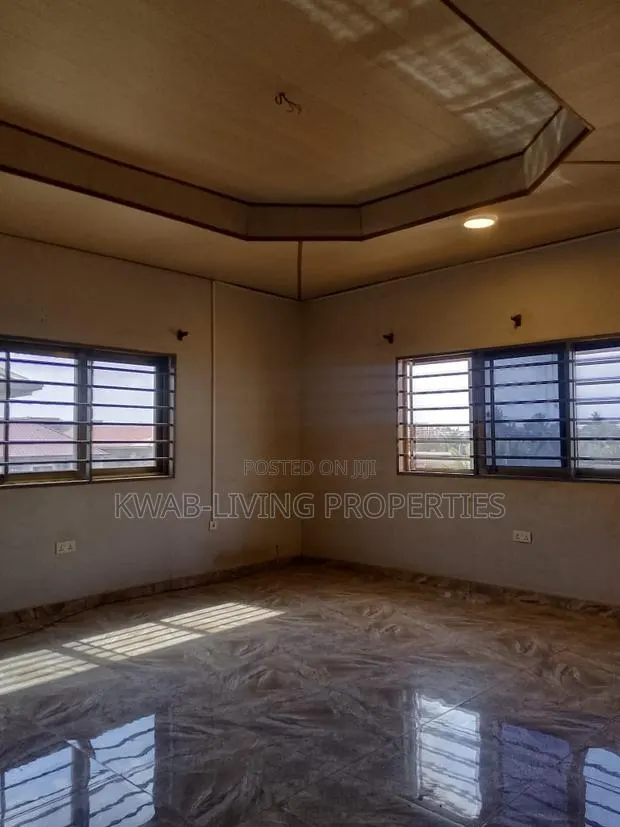 2bdrm Apartment in Housing Down for rent · Photo 1