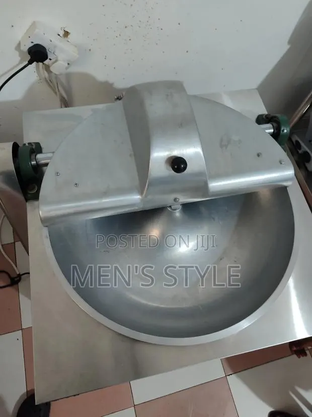 Meat Vegetables Cutting Machine · Photo 1