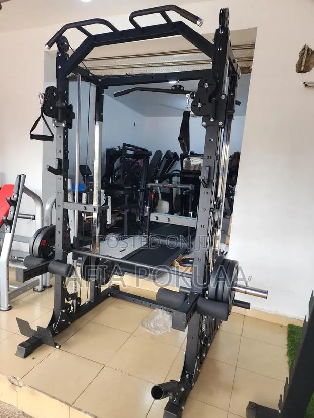 Smith Machine With 100kg Weight · Photo 1