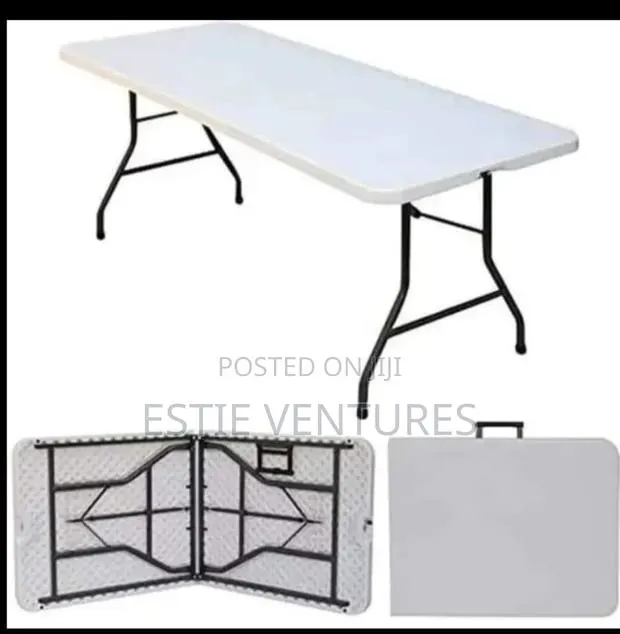 Folding Table · Photo 1
