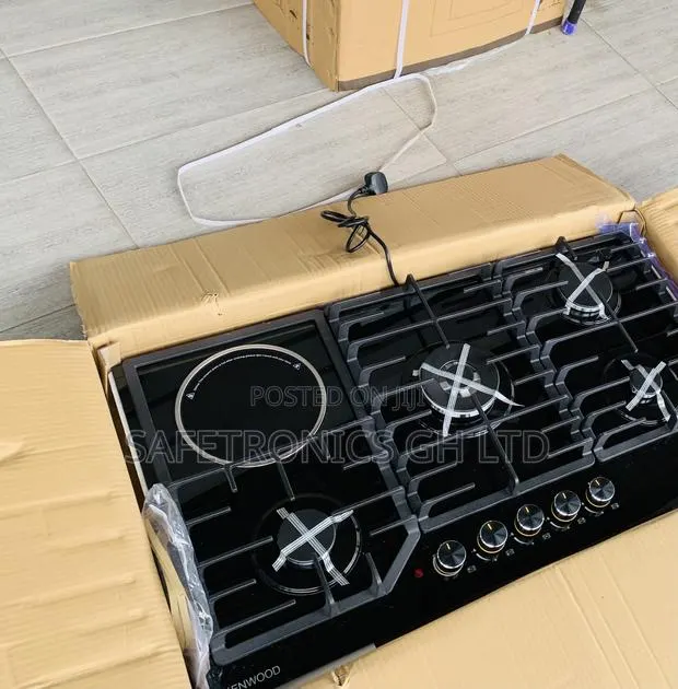 Perfect Good Black Inbuilt Kenwood 90cm 4+1 Hob · Photo 1
