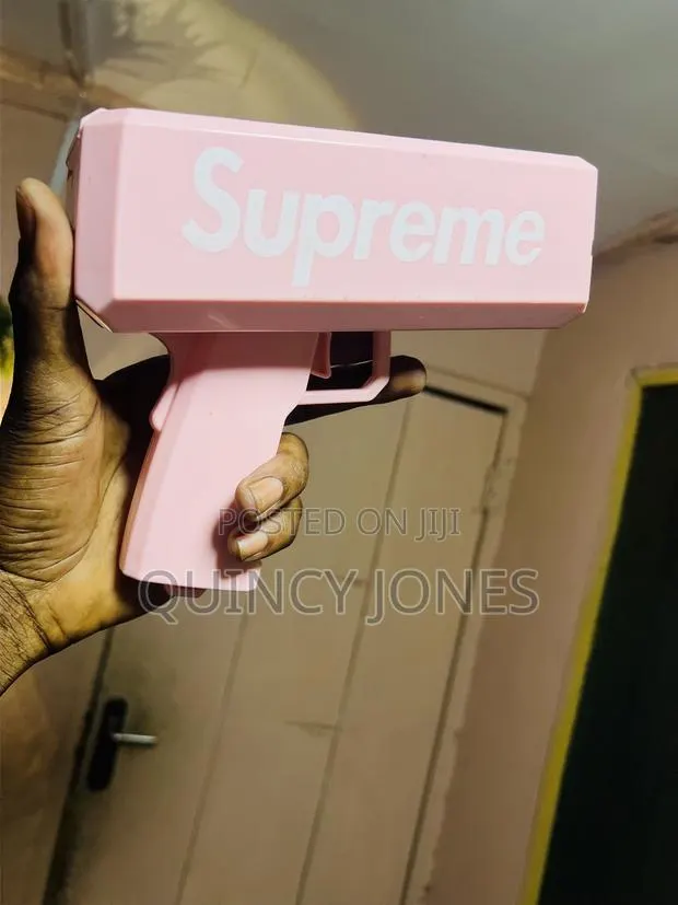 Supreme Money Gun · Photo 3