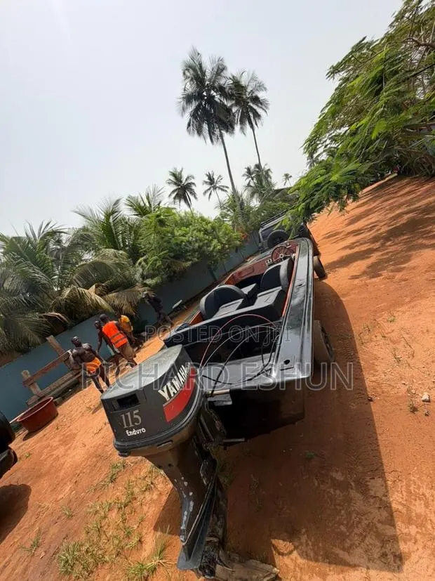 Boat for Lake · Photo 4