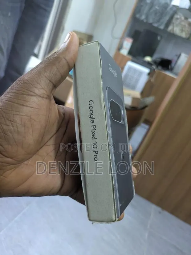 New Google Pixel 10 Pro 5G 128 GB Black · Photo 1