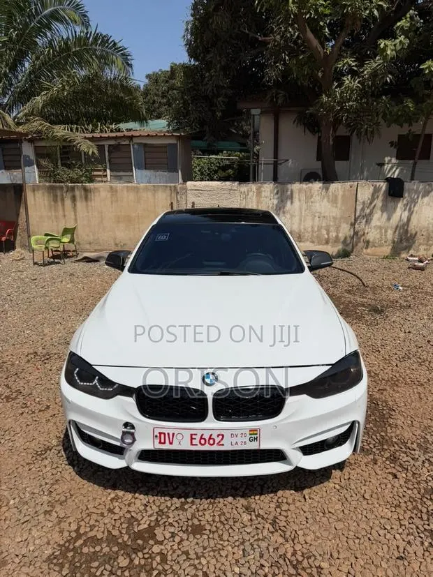 BMW 328i 2015 White · Photo 1