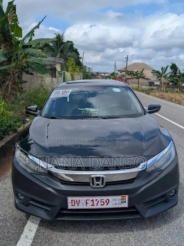 Honda Civic Touring 4dr Sedan (1.5L 4cyl) 2016 Black · Photo 1