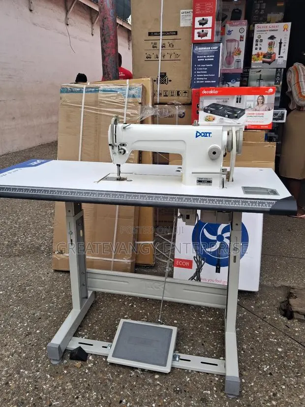 Brandnew Industrial Sewing Mch. · Photo 1