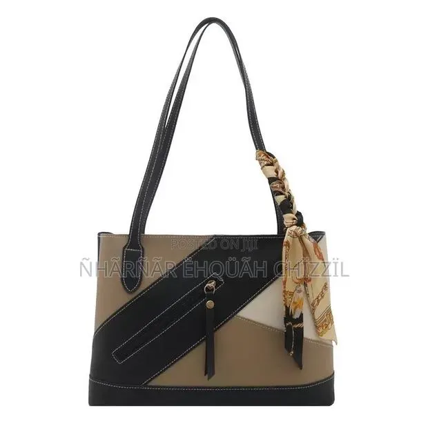 Classic Ladies Bags · Photo 1