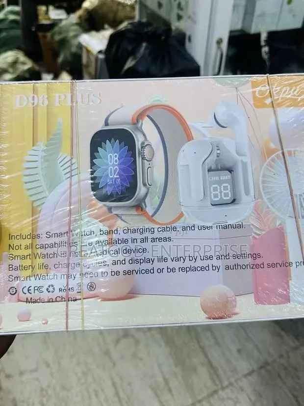 D96 Plus Smart Watch Gift Combo Set · Photo 1