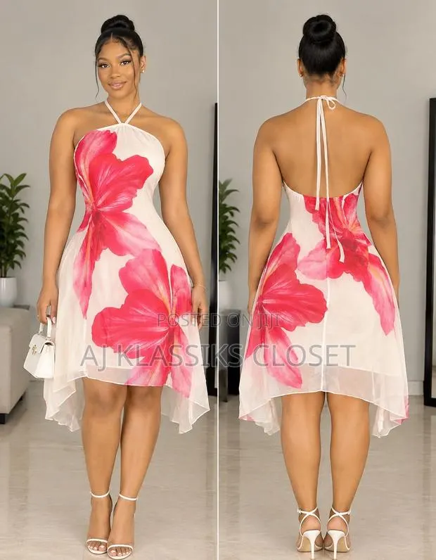 Sleek Long Dress · Photo 1