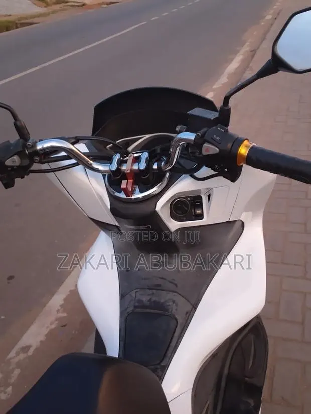 Honda 2021 White