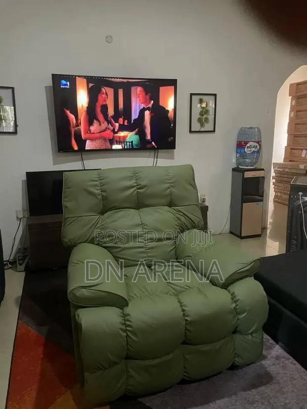 Oversized Rocker Recliner Chair Manual Rocker Recliner · Photo 1