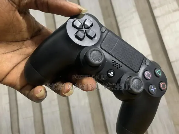 Original Brand New Ps4 Controller · Photo 1