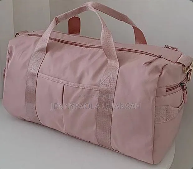Travel and Gym Bag · Photo 1